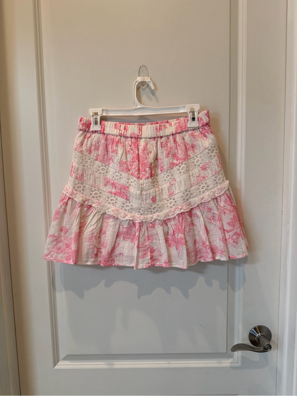 LoveShackFancy Pink and White Floral Lace-Trim Mini Skirt